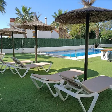 Casa Del Puerto De エステポナ