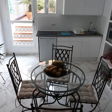 Casa Del Puerto De エステポナ